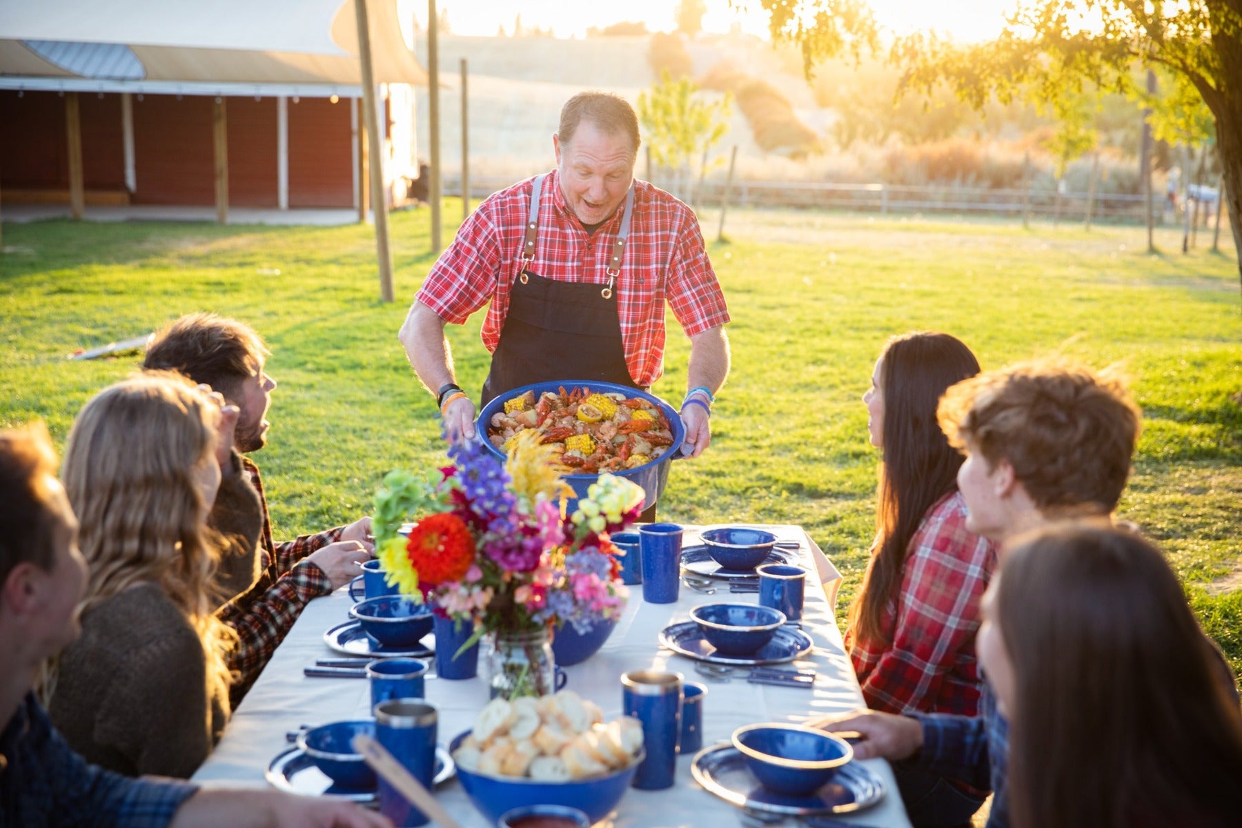 GSI Outdoors Pioneer Enamelware 4 Person Camp Set